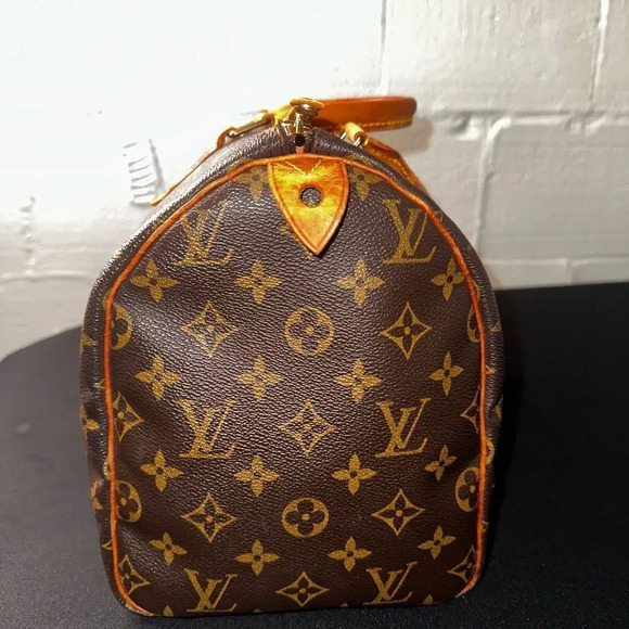 Louis Vuitton Vintage Speedy 30 - Picture 2 of 12